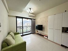 專任｜嶺東生活圈＋公園綠意，邊間兩房電梯平車首選！