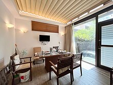 🍎🍎豐富公園庭院邊間別墅-雙車位