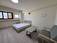 七賢中華商圈高樓層景觀翻新美套房