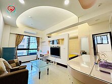 專約*夏卡爾衛浴開窗陽台大套房+車位