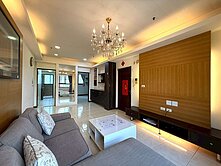 音悅琉璃 三房平車美居