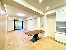 美術館生活圈*室內有34坪*三房平車*每坪28萬