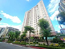 內湖捷運站旁/稀有景觀樓中樓/典藏釋出/中信吳麗玲