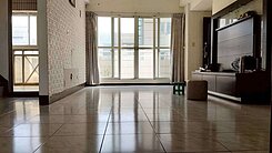 地球村低總價四房附大休旅車位