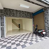 小港明義國中旁4.8米面寬透天金店面