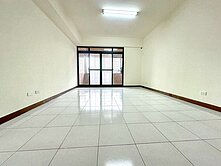 文華國小｜青年路商圈｜ 屋況佳大兩房