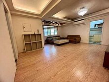 中壢近體育園區中原商圈莒光公園3+1房車位