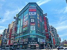 新竹火車站前大面寬角店