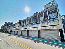 專任｜新光國小｜臨路雙車百萬裝潢電梯豪墅間間套房