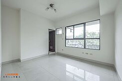 🌳鼎山輕軌｜慶旺光之艷｜三房車位