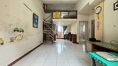 低自備低總價/2+1房@平面車位/隨時可看屋