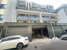 西屯全新大地坪優質豪華電梯別墅BB