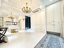 小翁🅰️文心森林公園旁精美裝潢三房平車💕