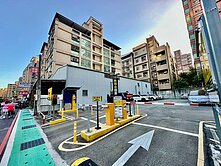 ♛台北新天地-柳堤公園-邊間四房-露臺空間♛