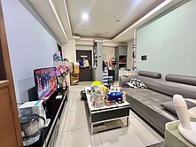 內壢前站忠孝大道兩房車