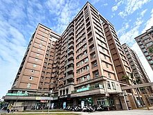 鳳山新城乙區三面採光大三房B1平車