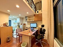 家樂福商圈大任凱悅明亮採光樓中樓