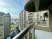 文山特區青年商圈三房平車