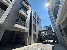 沙鹿全新新加坡式高質感別墅(專任)低於時價登錄