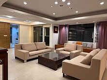 視野景觀宅美術園道旁，雙車位附裝潢，即刻入住