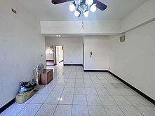 岡山鬧區#壽天公園旁#三房平車#陽台進出