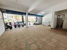 陽明公園9米大面寬店面