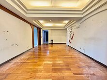 頭家國小♦慶懋巨鎮4房附車位♦低於實登🅰️急售