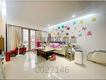 豪斯登堡雙主臥面中庭四房車