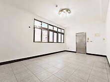 🍑㊝板橋重慶國中︱三房雙衛開窗︱房仲夫妻㊝