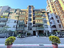 🍎稀有臻品🍎信義帝圖樓中樓坡道車位★住商游佳諭