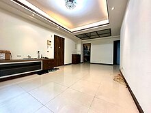 大遠百旁 鼎藏光明舒適美三房附加平車