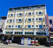 旗艦19.8米大面寬整棟透天黃金店霸+多間套房