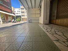 雙捷運樂善公園文山一樓(門口方便停車)