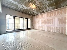 信實恬🍭裝潢自己定義！聚合發四房四衛浴雙車出價談