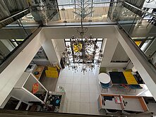 經國亞緻黃金三角窗雙門牌大面寬店面置產.投資佳