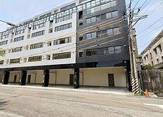 專簽 | 店面面寬8米 | 可停三車電梯透天