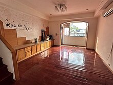 萬盛頂家樓中樓