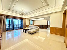 粘聖芬~聯聚方庭前棟高樓視野戶