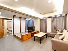 鄉林夏都裝潢戶兩房兩衛休旅車位