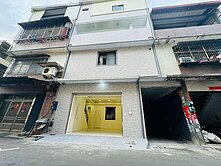 近桂林商圈整棟翻新低總價店住透天