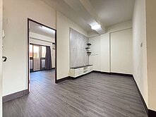 星鑽商圈整新兩房健身公寓|住商琇萍