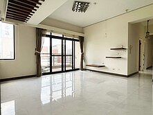 領世館大四房平車