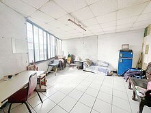 鶯歌陶博館復古風3樓邊間採光公寓-永慶何亞凡