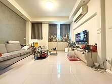 軍功震後精裝孝親別墅｜商圈、公園、捷運一步到位！