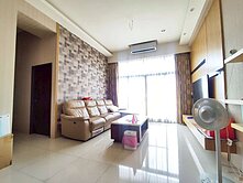 R3小港捷運｜自然光景觀三房平車｜雙陽台雙衛開窗