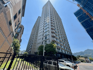 💥屋主必賣💥國泰雍萃高樓層3房車位