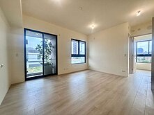 亞昕一沐｜２＋１房平車｜社區最低價