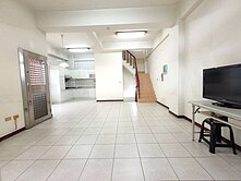 小羽好房🫧五房大面寬透天✨一樓可店面或孝親房🤩