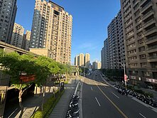 遠雄文青近捷運1+2樓金店面