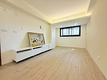 近大里德芳南路3房+車位